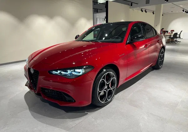 alfa romeo gryfów śląski Alfa Romeo Giulia cena 239900 przebieg: 1, rok produkcji 2023 z Gryfów Śląski